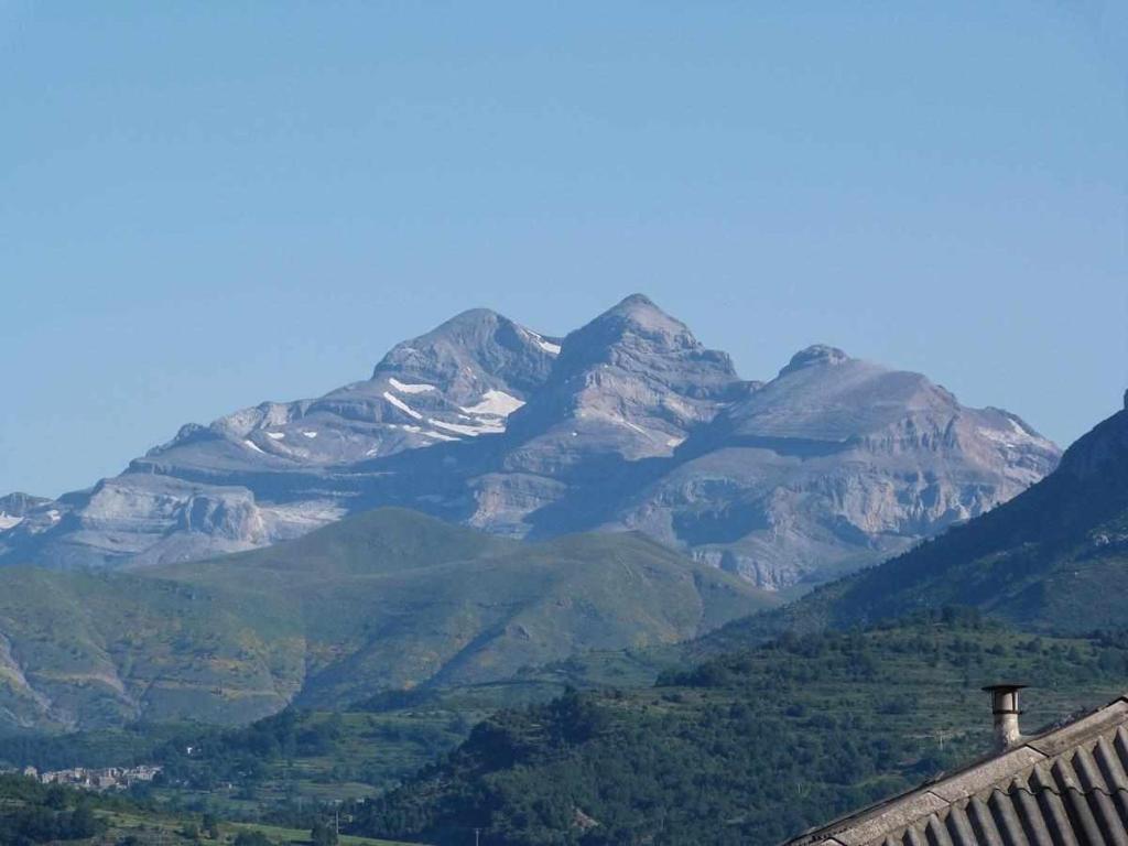 Vista general de una montaña o vista desde el apartamento 