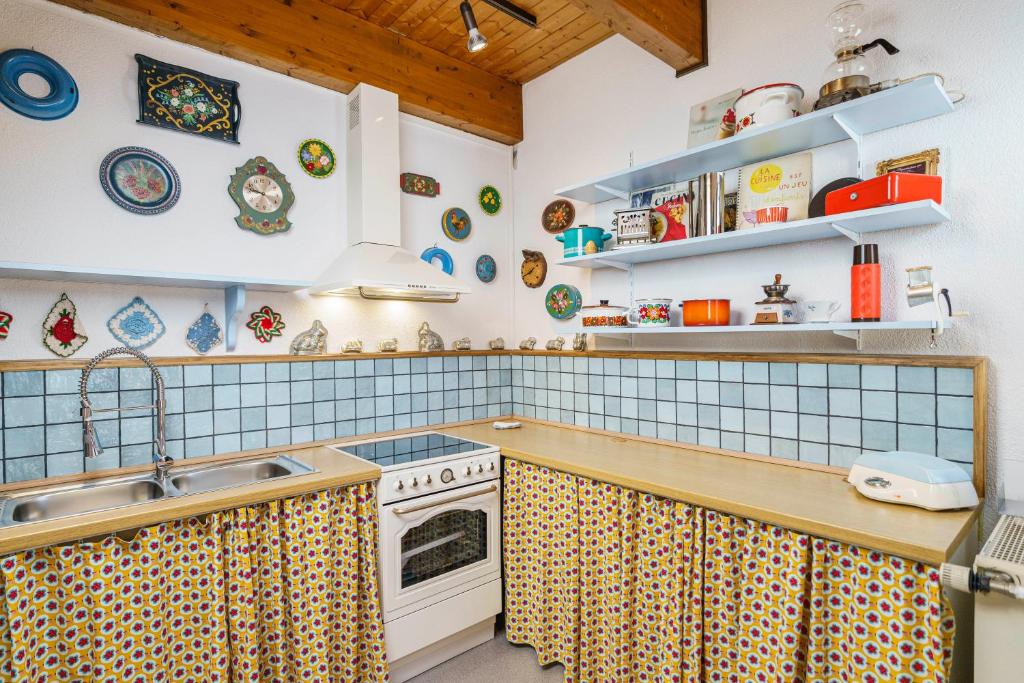 Tante ALMA's Bonner Hotel - Resim 33