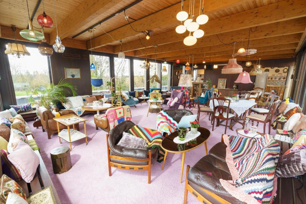 Tante ALMA's Bonner Hotel - Resim 29