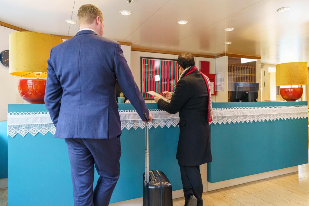 Tante ALMA's Bonner Hotel - Resim 31