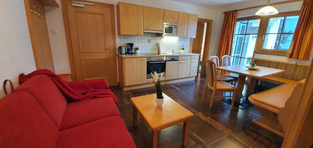 Schlosserhaus Appartements - 8