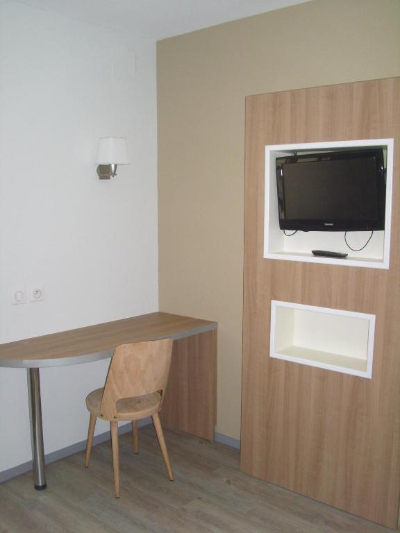 Hôtel Restaurant Du Parc de la Colombière - Resim 5