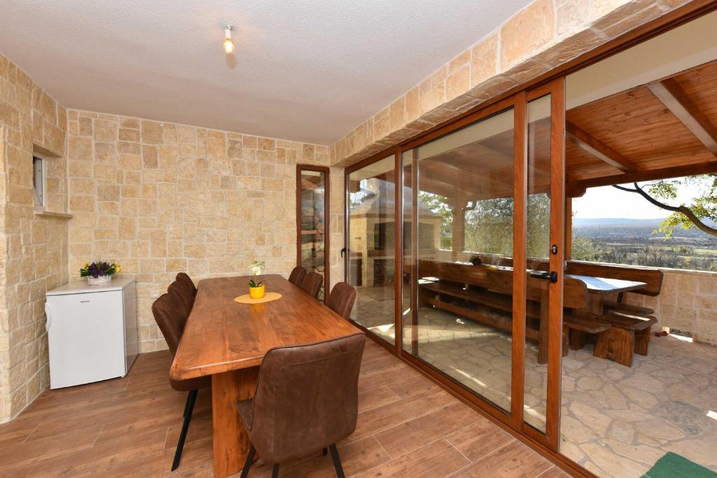 Kuchyňa alebo kuchynka v ubytovaní Stone House Pridraga
