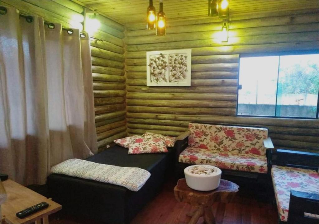  CABANA AMERICANA próxima da lagoa