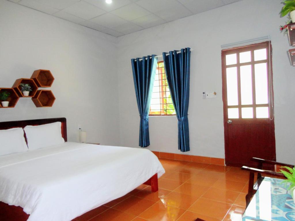 Eden House & Coffee Con Dao - 16