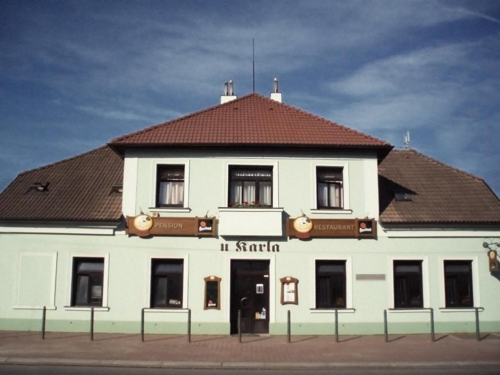 Budova, kde se hotel nachází