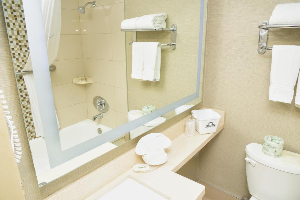 Days Inn by Wyndham Ottawa - Resim 24