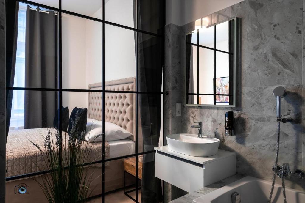 Sting Old Town Ostrava - 12