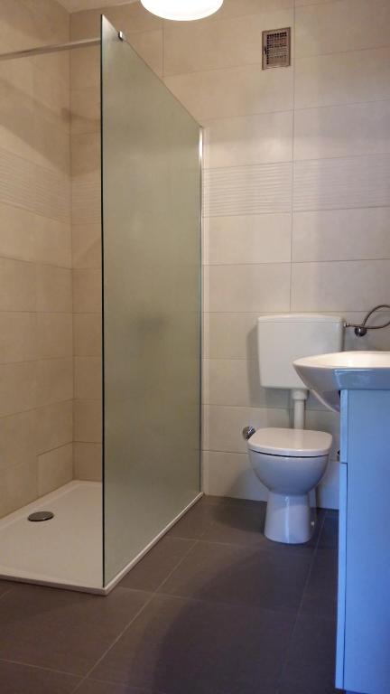 Kúpeľňa v ubytovaní Dragica Vukaševič