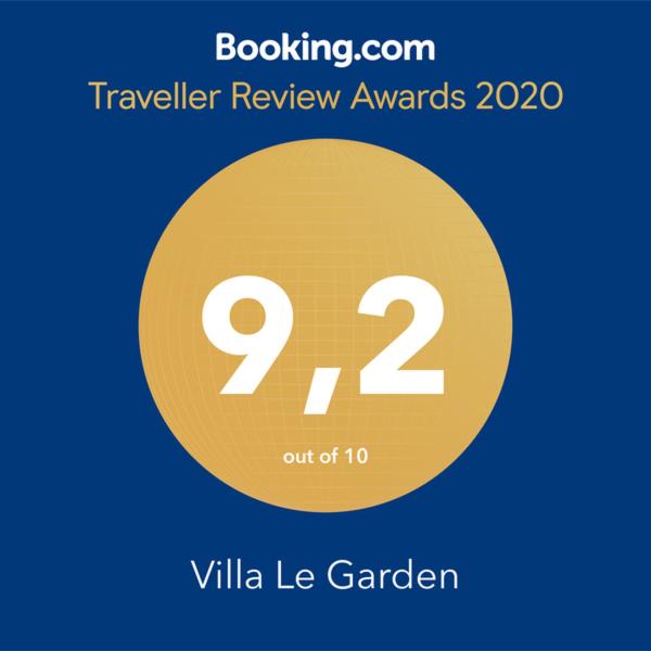 Certifikát, hodnocení, plakát nebo jiný dokument vystavený v ubytování Villa Le Garden