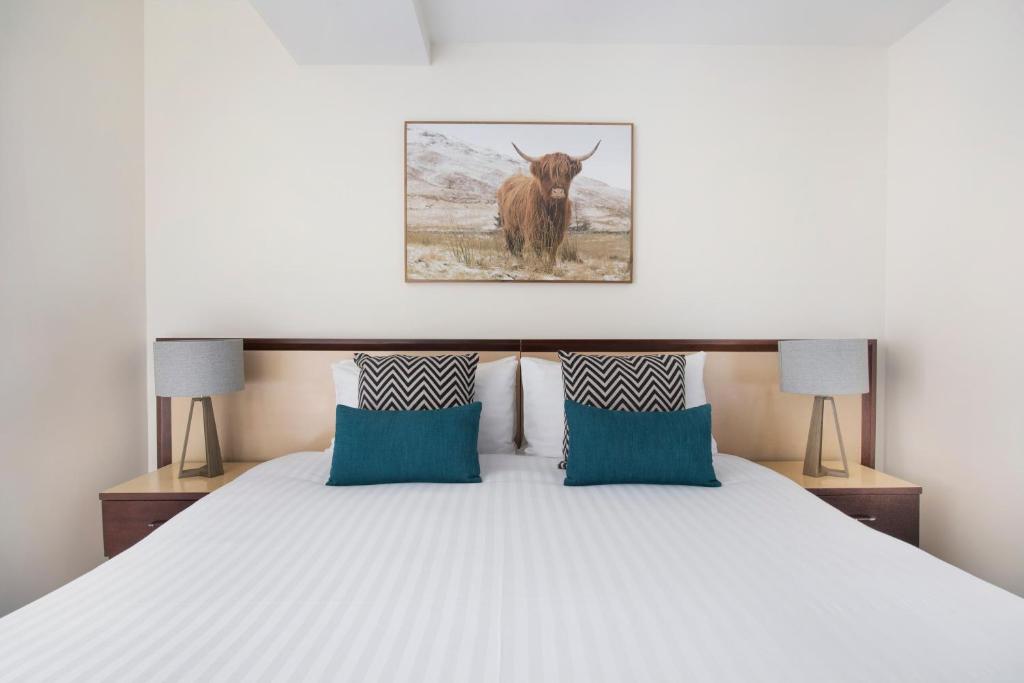 Mantra One Sandy Bay Road - Resim 34