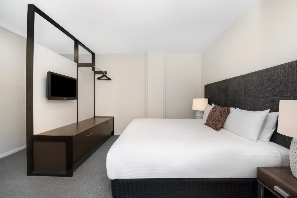 Mantra One Sandy Bay Road - Resim 32