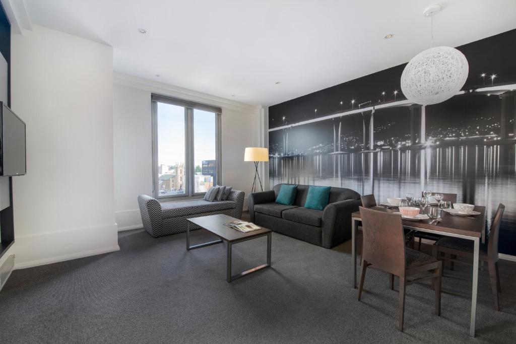 Mantra One Sandy Bay Road - Resim 23