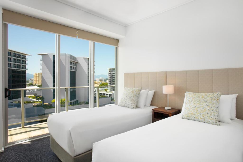 Mantra Trilogy - Resim 19