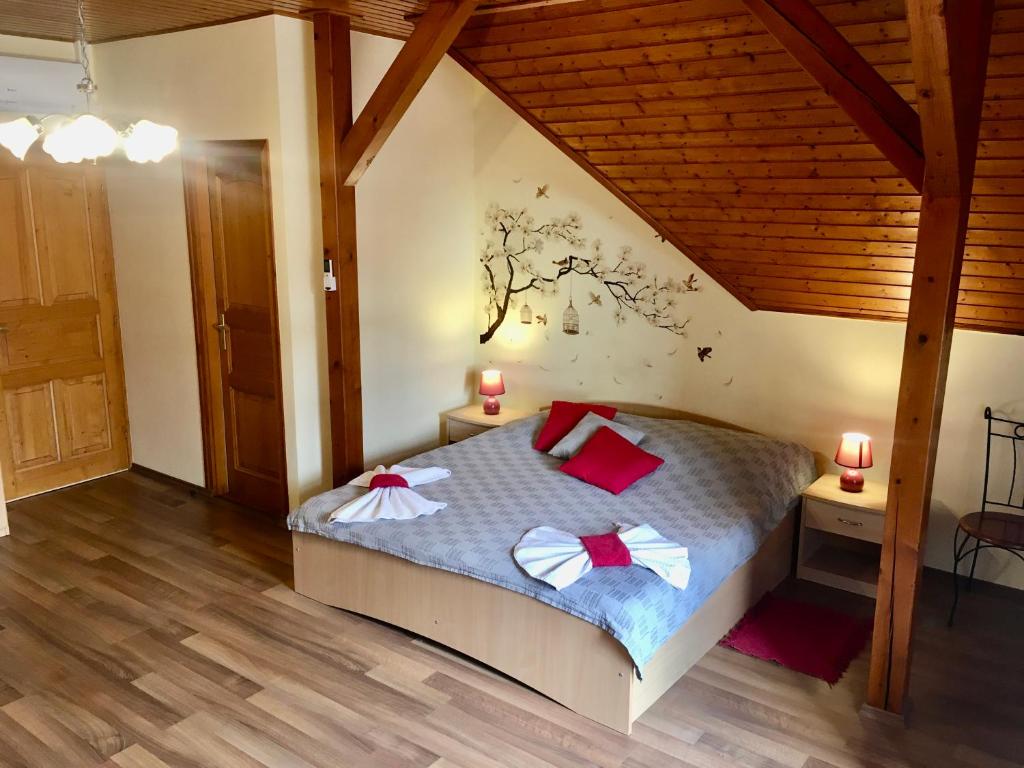 Postel nebo postele na pokoji v ubytování Marta Guest House