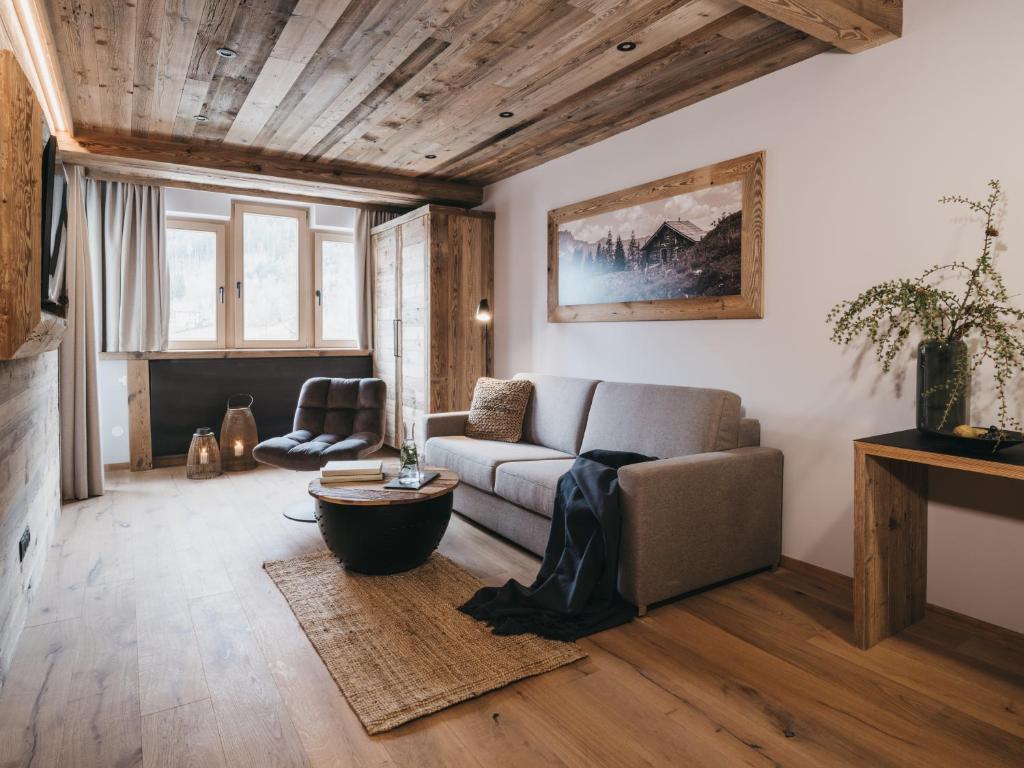 Posezení v ubytování VAYA Zillertal inklusive Gästekarte Erste Ferienregion Zillertal