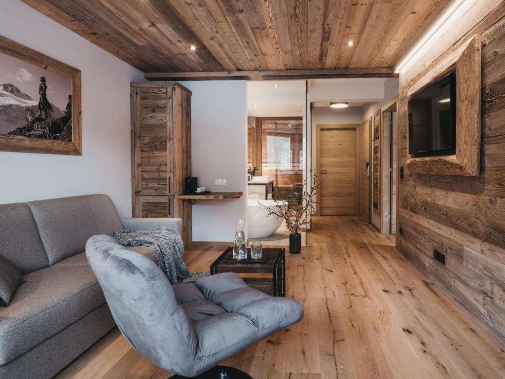 Posezení v ubytování VAYA Zillertal inklusive Gästekarte Erste Ferienregion Zillertal