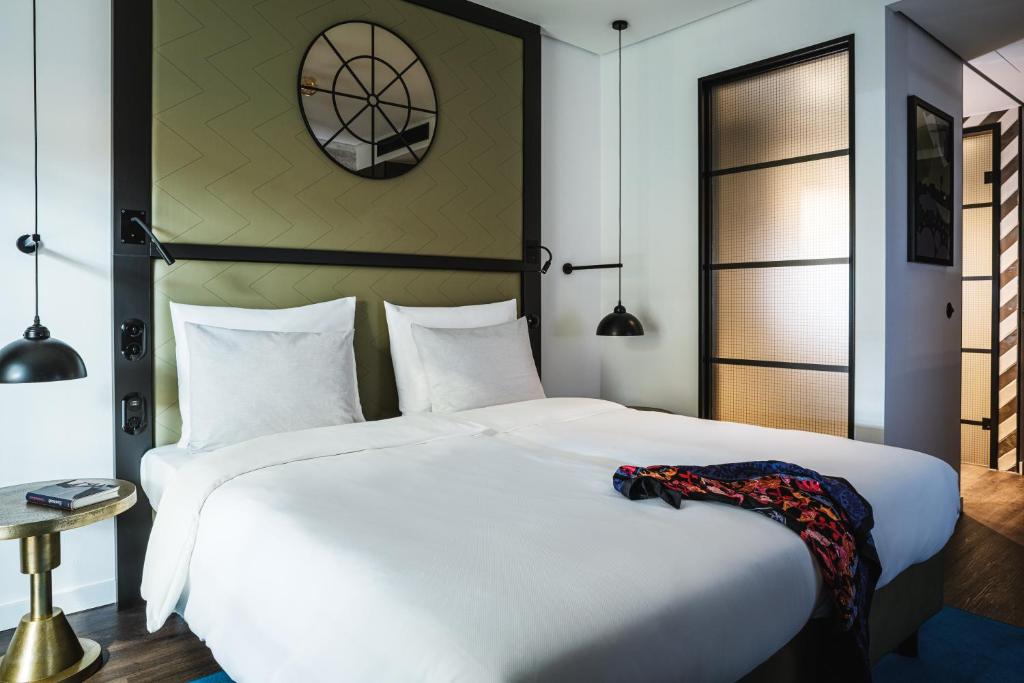 AMERON München Motorworld - 4