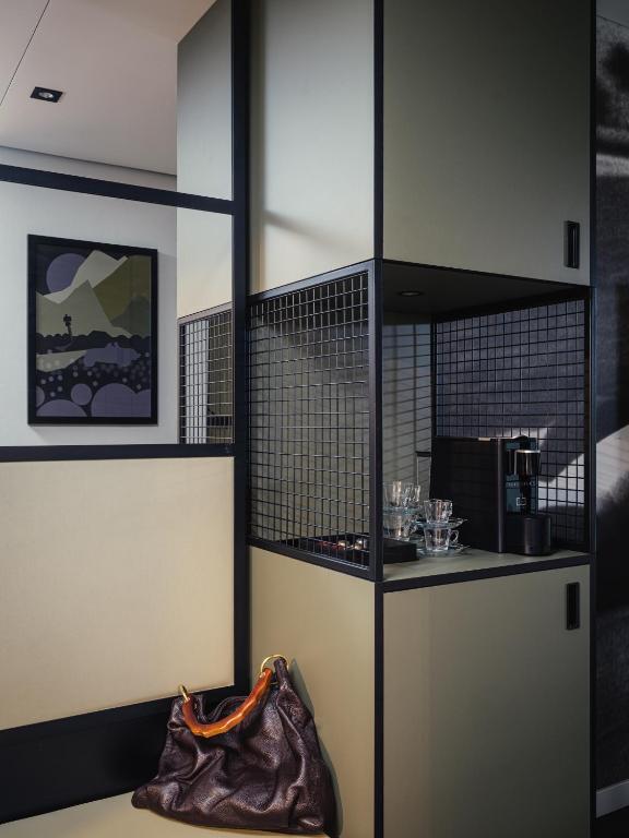 AMERON München Motorworld - Resim 17