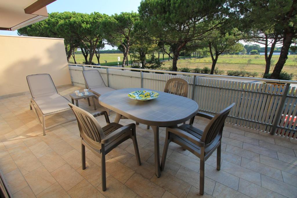 A balcony or terrace at FLAT BIBIONE