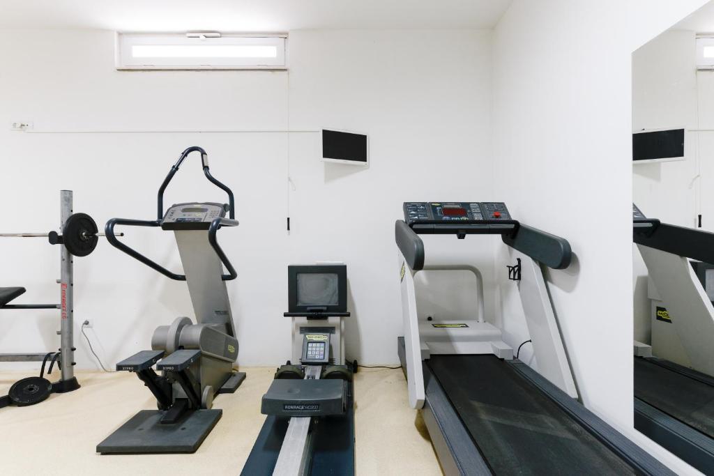 Posilňovňa alebo fitness centrum v ubytovaní Exclusive Apartments WithLove Zadar