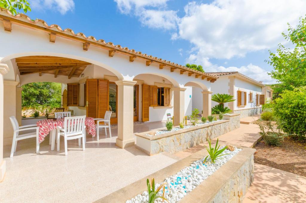 Гостиницы коттеджного типа в испании примеры Вилла в Испании Villa, House styles, Architecture