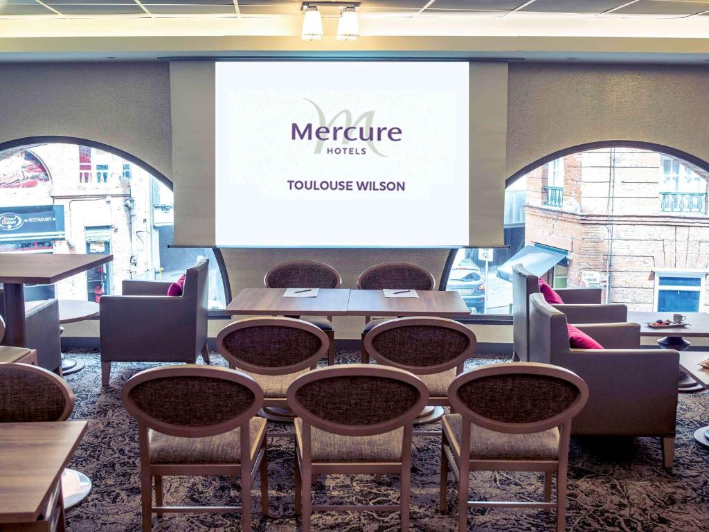 Posezení v ubytování Mercure Toulouse Centre Wilson Capitole