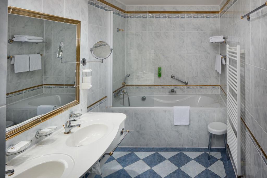 Ensana Hotel Pacifik - Resim 8