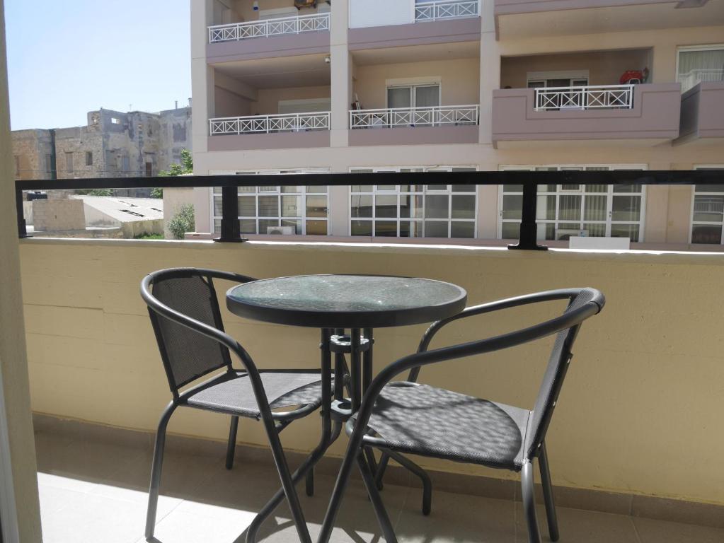 Balkón nebo terasa v ubytování Porto Plaza City Center Apartment AC/Wifi