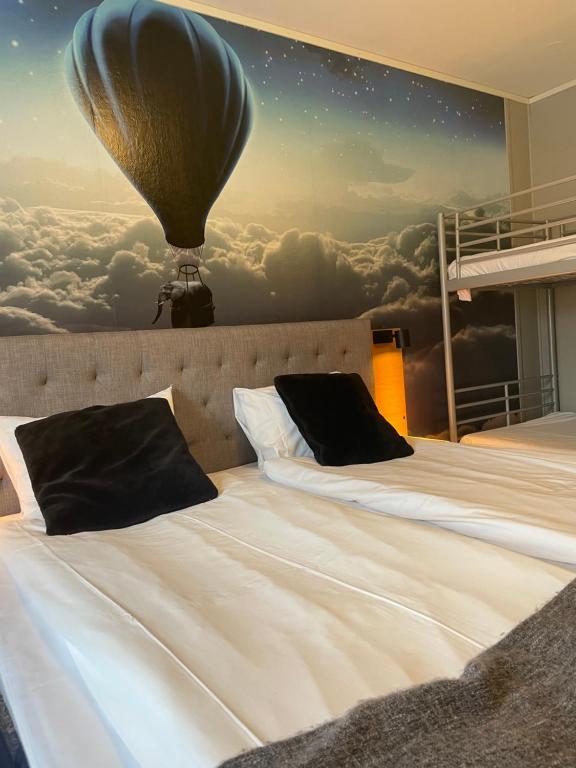 Björkbackens Karaktärshotell - Premium Quadruple Room