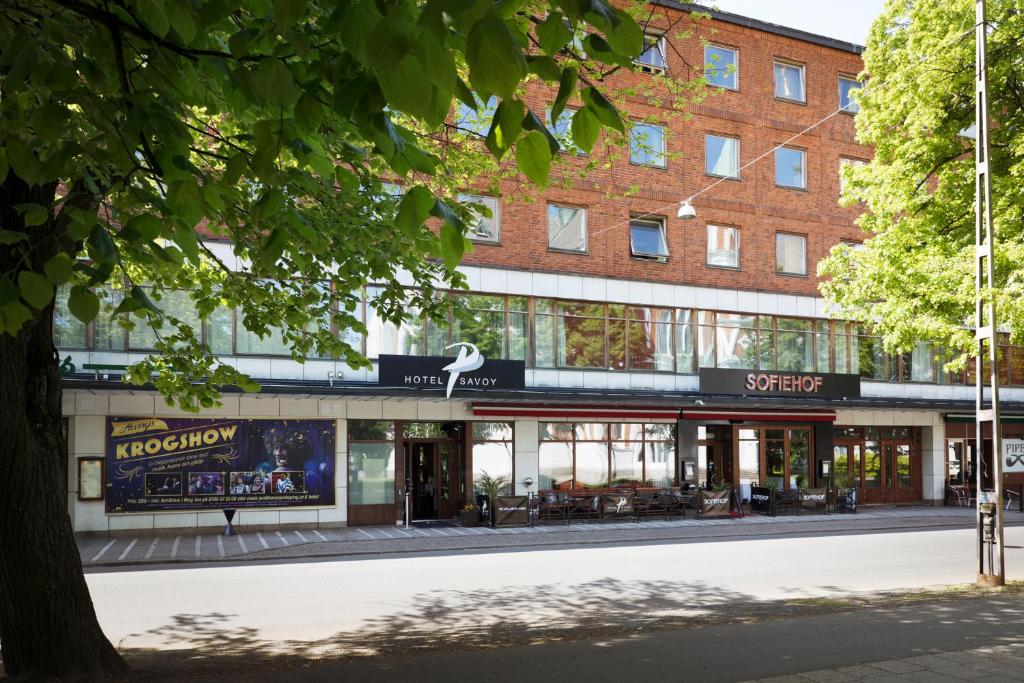 Budova, kde se hotel nachází