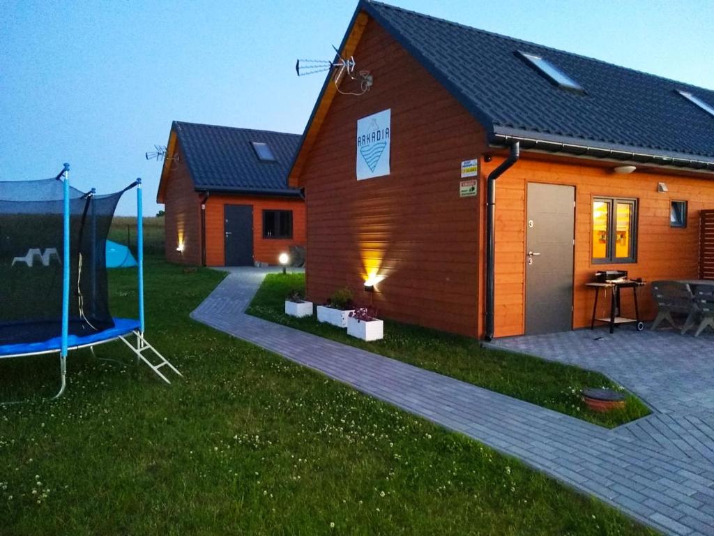 Budynek, w którym mieści się domek letniskowy