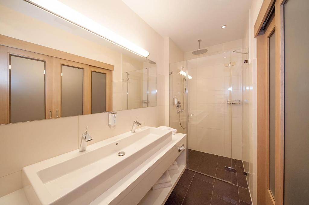 Neuhaus Zillertal Resort - 13