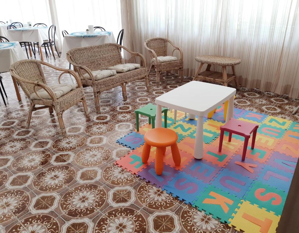 Posezení v ubytování Hotel Mara