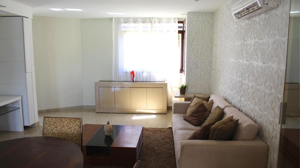  Casa com piscina privativa e poucos passos do mar em Cotovelo por Carpediem