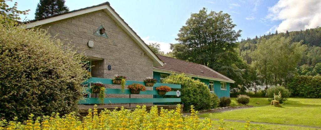 Jardín al aire libre en Inveraray Hostel