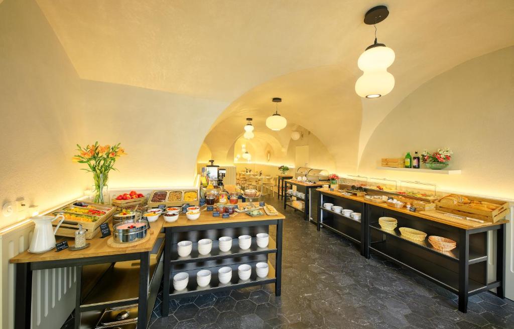 Bellevue Hotel Ceský Krumlov - Resim 28