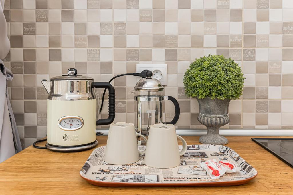 ALBERT RESIDENCE Historical City Center Aparthotel Book 3 nights and stay one for free in November - Resim 33