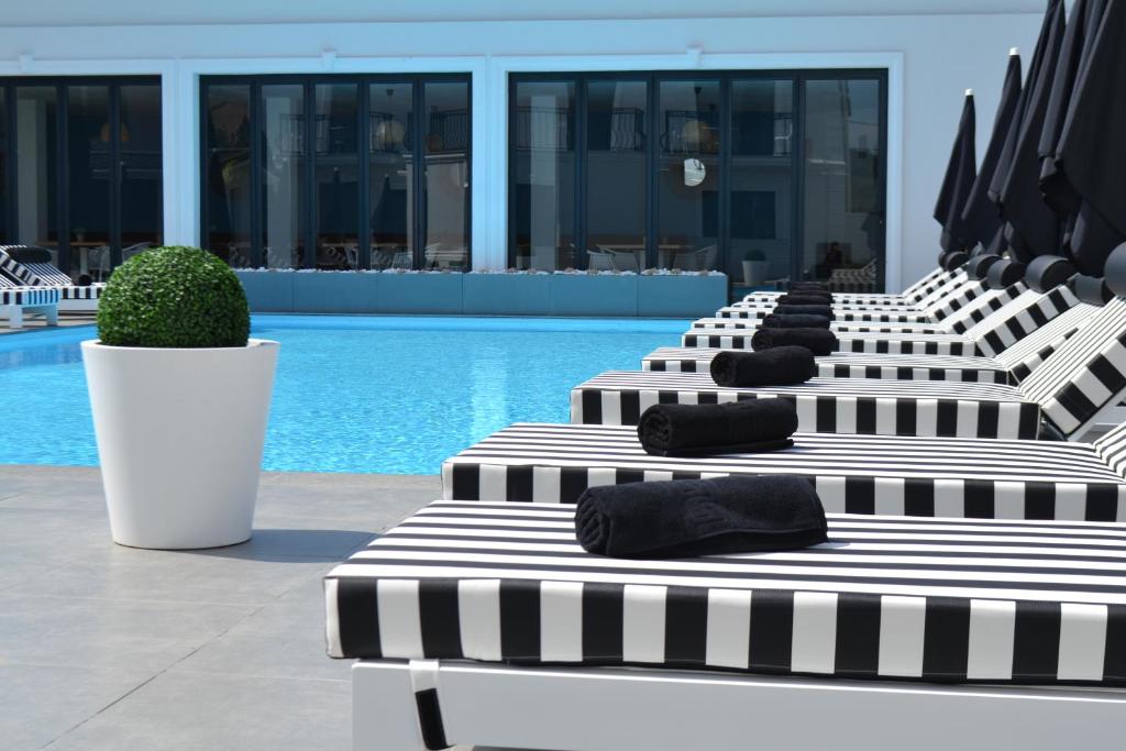 Bazén v ubytování Krystal Boutique Mansion nebo v jeho okolí