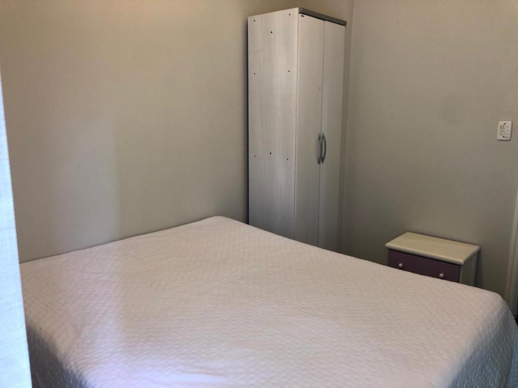  Lindo Apartamento vista para o mar 50m da Praia