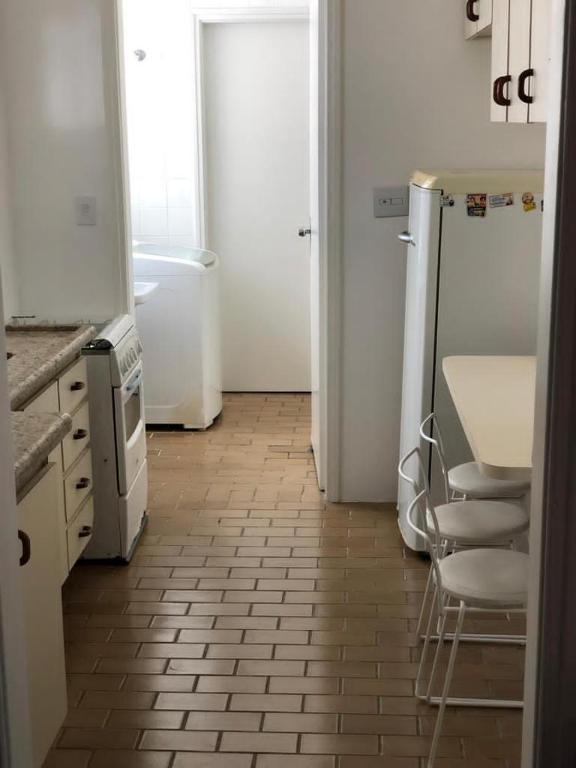  Lindo Apartamento vista para o mar 50m da Praia