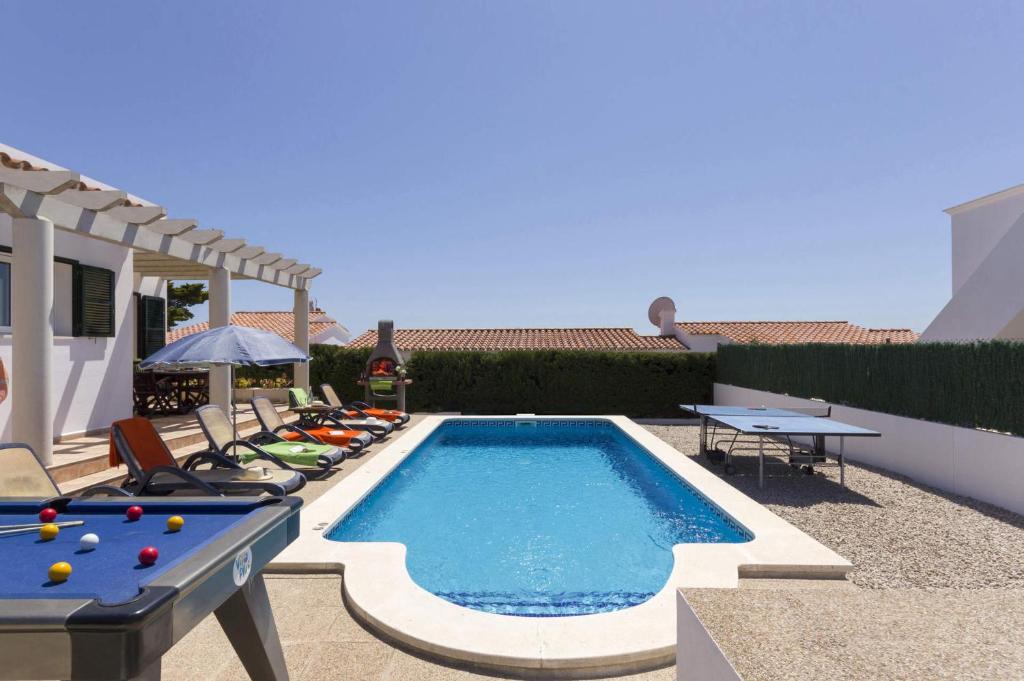 The swimming pool at or close to Villa Leander by Villa Plus