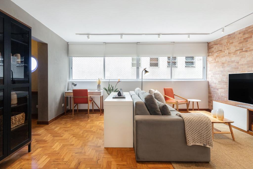  Apartamento amplo 2 quartos e garagem - Jardins