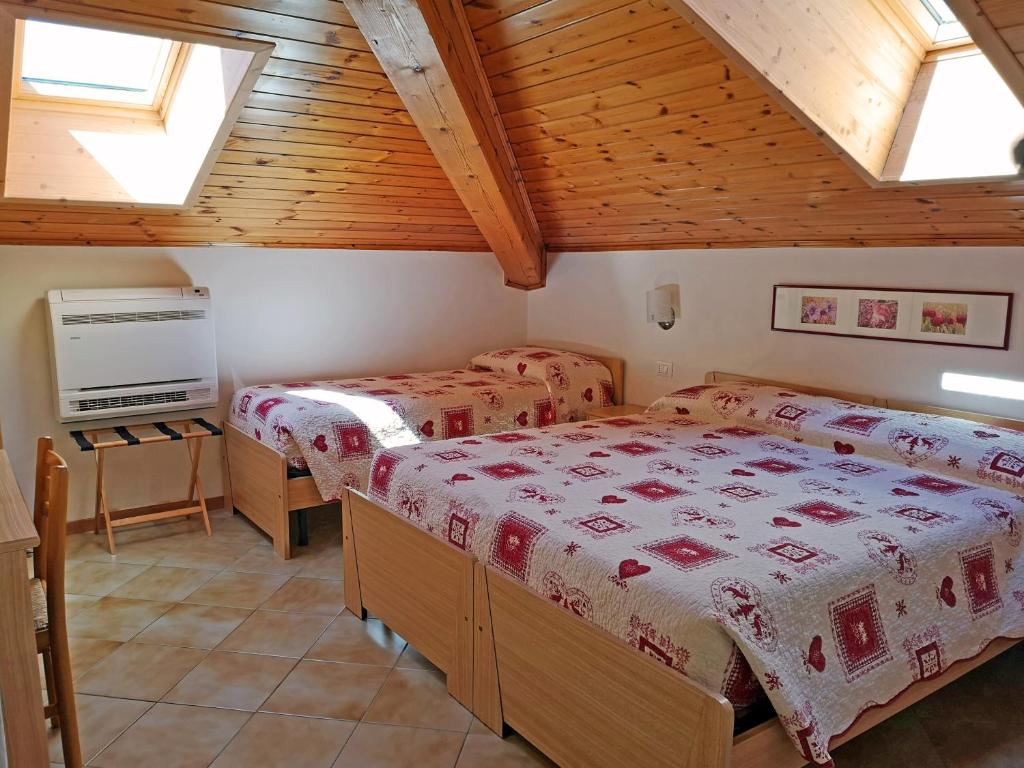 Postel nebo postele na pokoji v ubytování Maso Sveseri