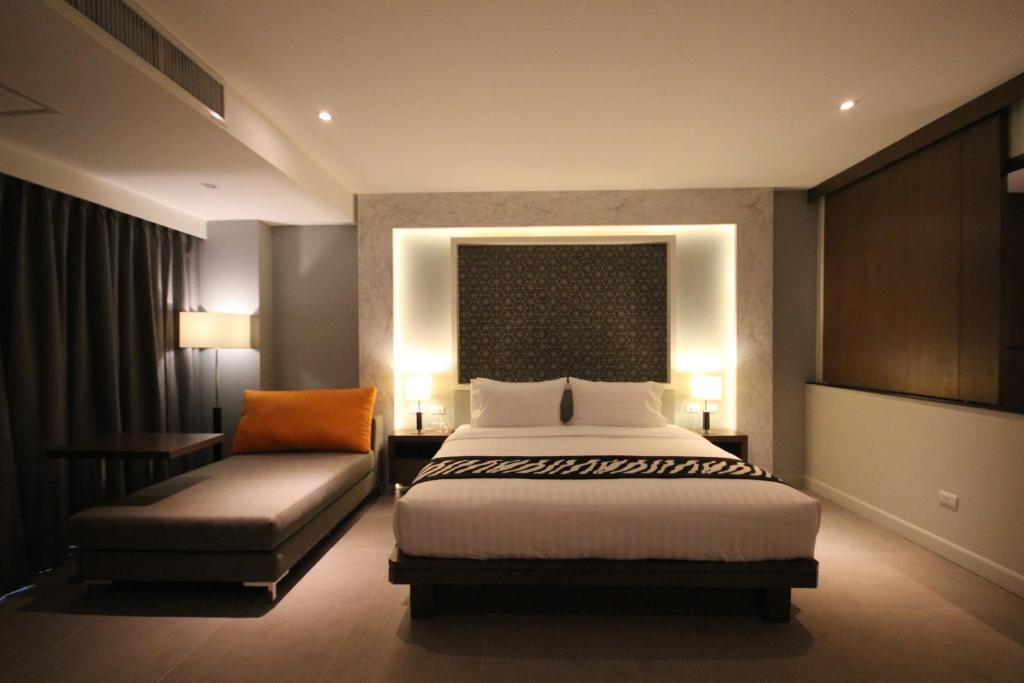 Season Five Hotel - Resim 39