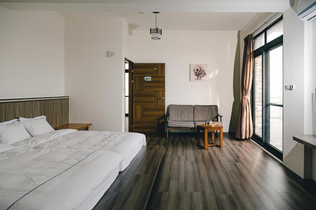 Postel nebo postele na pokoji v ubytování Destination Inn