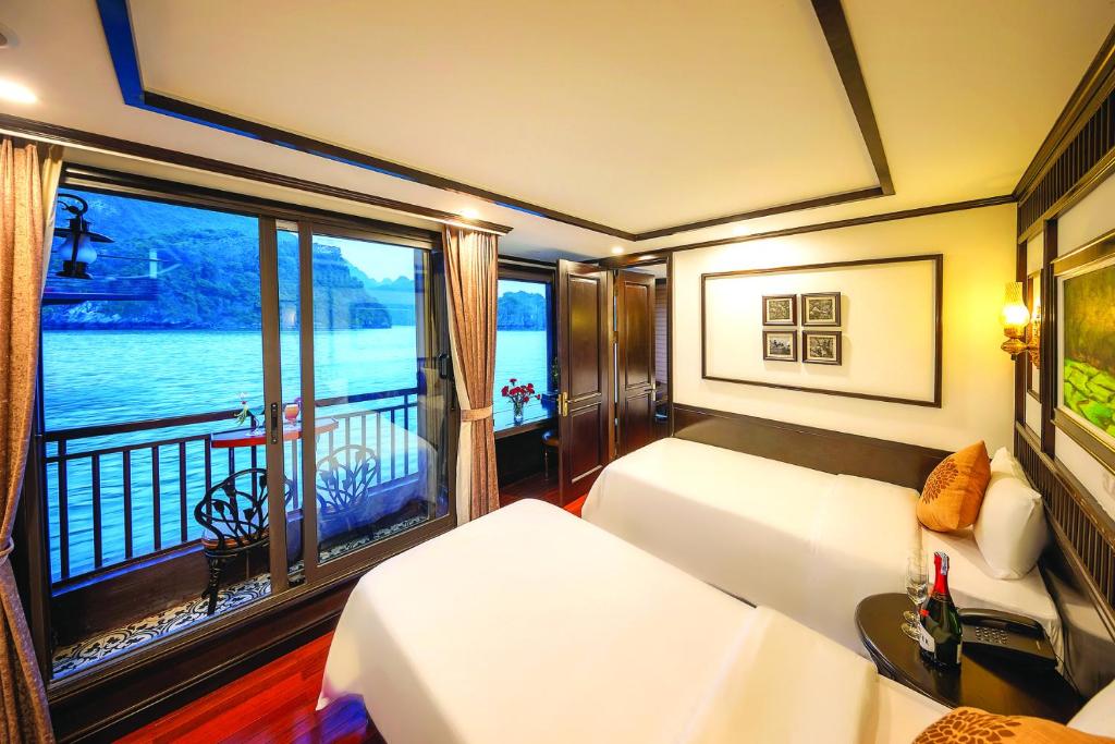 סנה קרוזס וונדר מפרץ לאן הא Sena Cruises - Wonder On Lan Ha Bay – תמונה 10