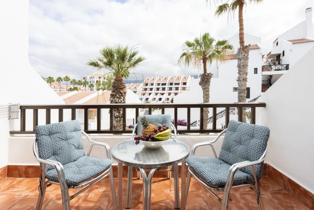 Home2Book Las Américas Beach & Pool