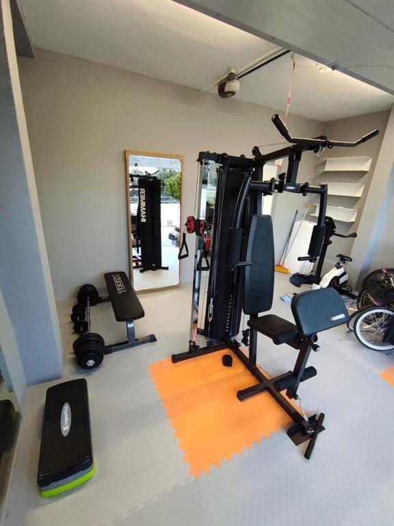 Posilňovňa alebo fitness centrum v ubytovaní Villa Bliss , Kastela - Croatia