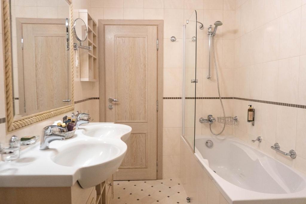 DIWAN RESIDENCE HOTEL  ALSALAMAH
